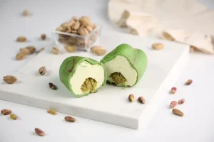 Gerçek fıstık görünümlü şık grolet pasta çeşitleri